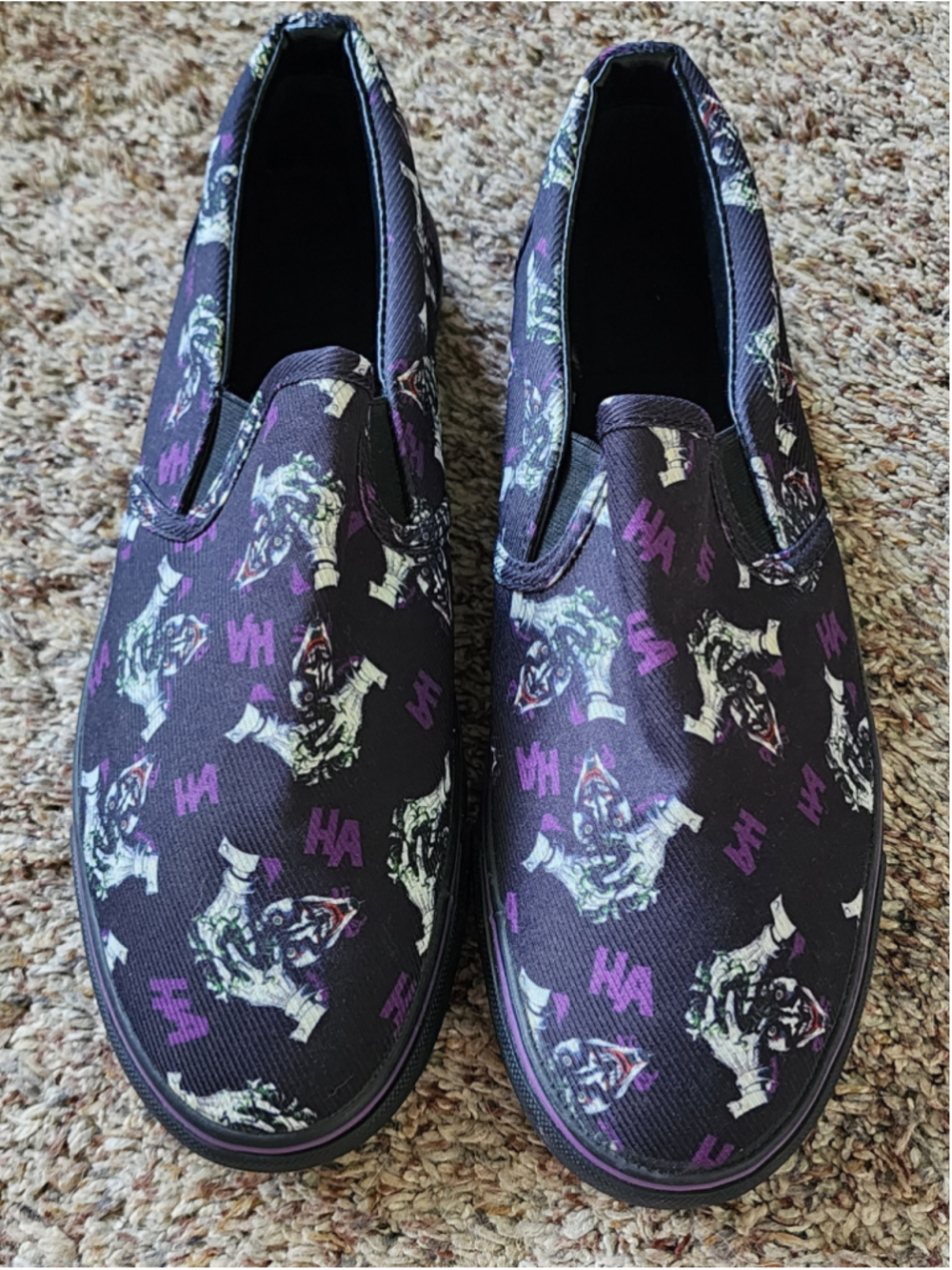 RARE Bioworld DC Comics Joker "Insanity" Slip-Ons NWOT